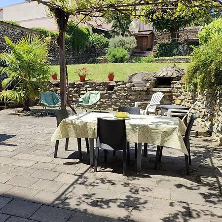 D'hotes Au Puy-en-velay Avec Parking Et Wi-fi - Fr-1-582-524 Frühstückspension *