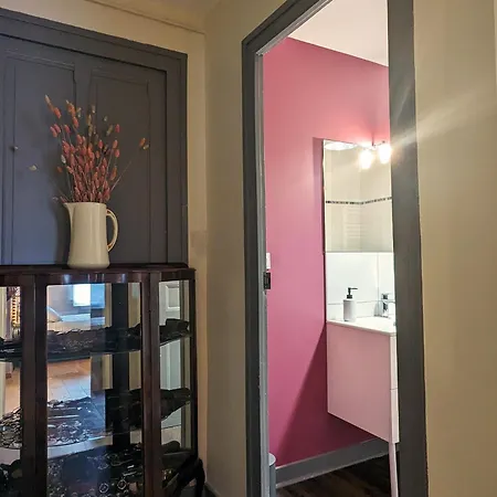 Frühstückspension D'hotes Au Puy-en-velay Avec Parking Et Wi-fi - Fr-1-582-524