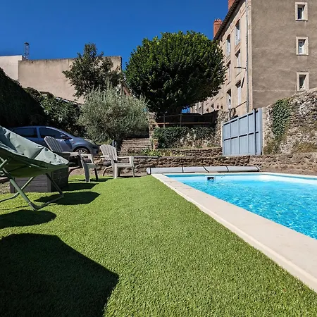 D'hotes Au Puy-en-velay Avec Parking Et Wi-fi - Fr-1-582-524 Frühstückspension